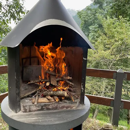 Il Pruno Del Rosa * מקוניאגה