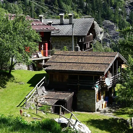 Il Pruno Del Rosa Chalet *